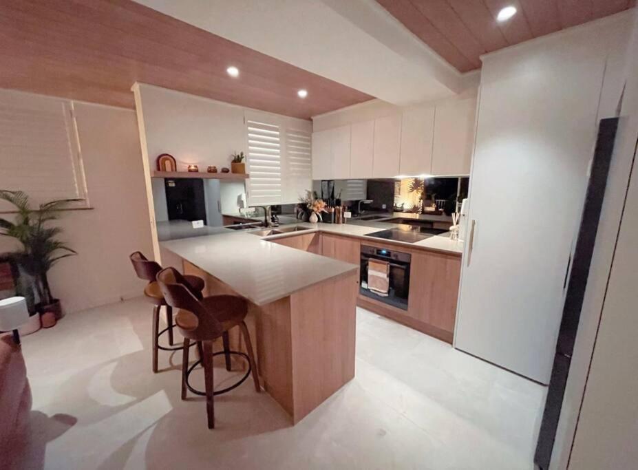 Ferienwohnung Chic Beachside Getaway 2Br 2Bath Fully Equipped Gold Coast Exterior foto
