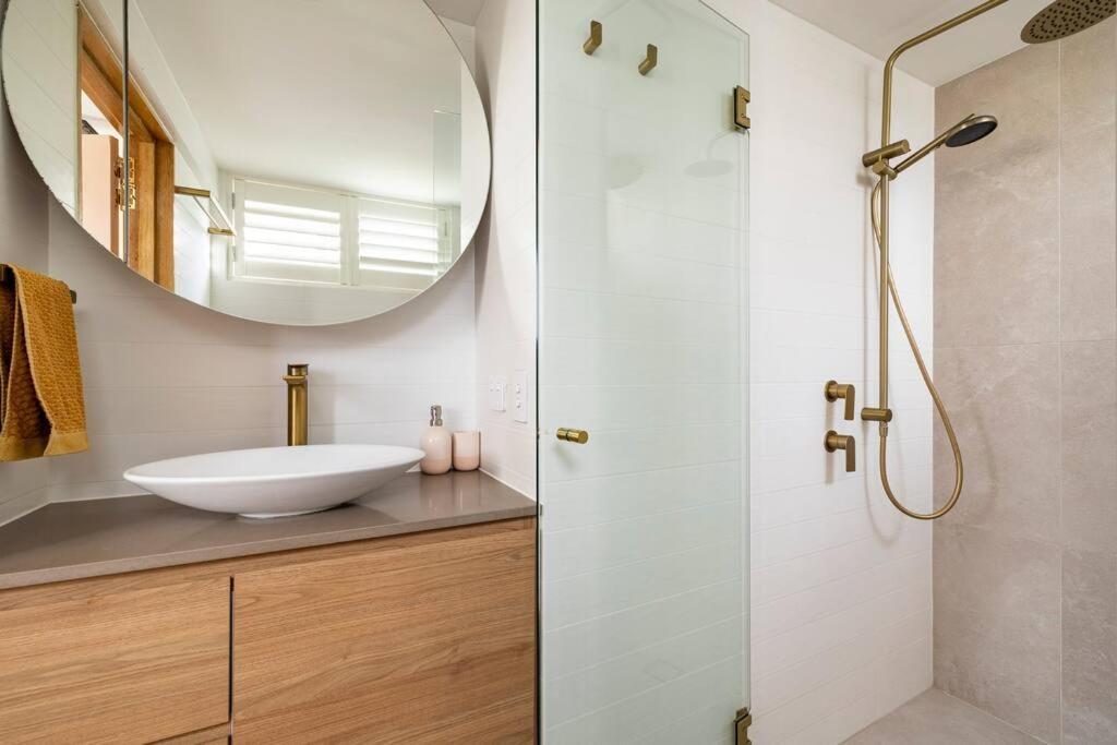 Ferienwohnung Chic Beachside Getaway 2Br 2Bath Fully Equipped Gold Coast Exterior foto