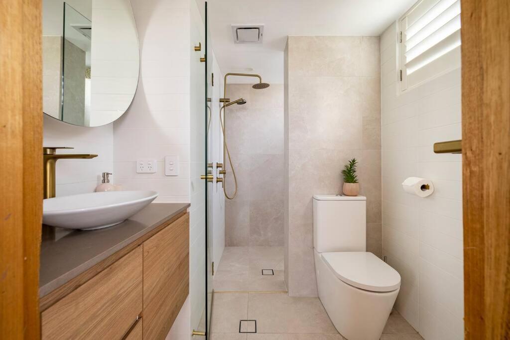 Ferienwohnung Chic Beachside Getaway 2Br 2Bath Fully Equipped Gold Coast Exterior foto