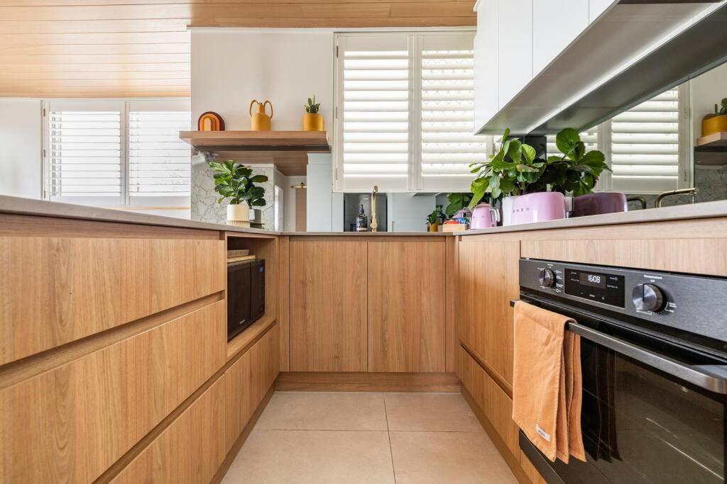 Ferienwohnung Chic Beachside Getaway 2Br 2Bath Fully Equipped Gold Coast Exterior foto
